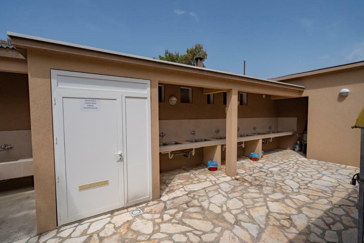 Camp Porat Povljana Exterior photo