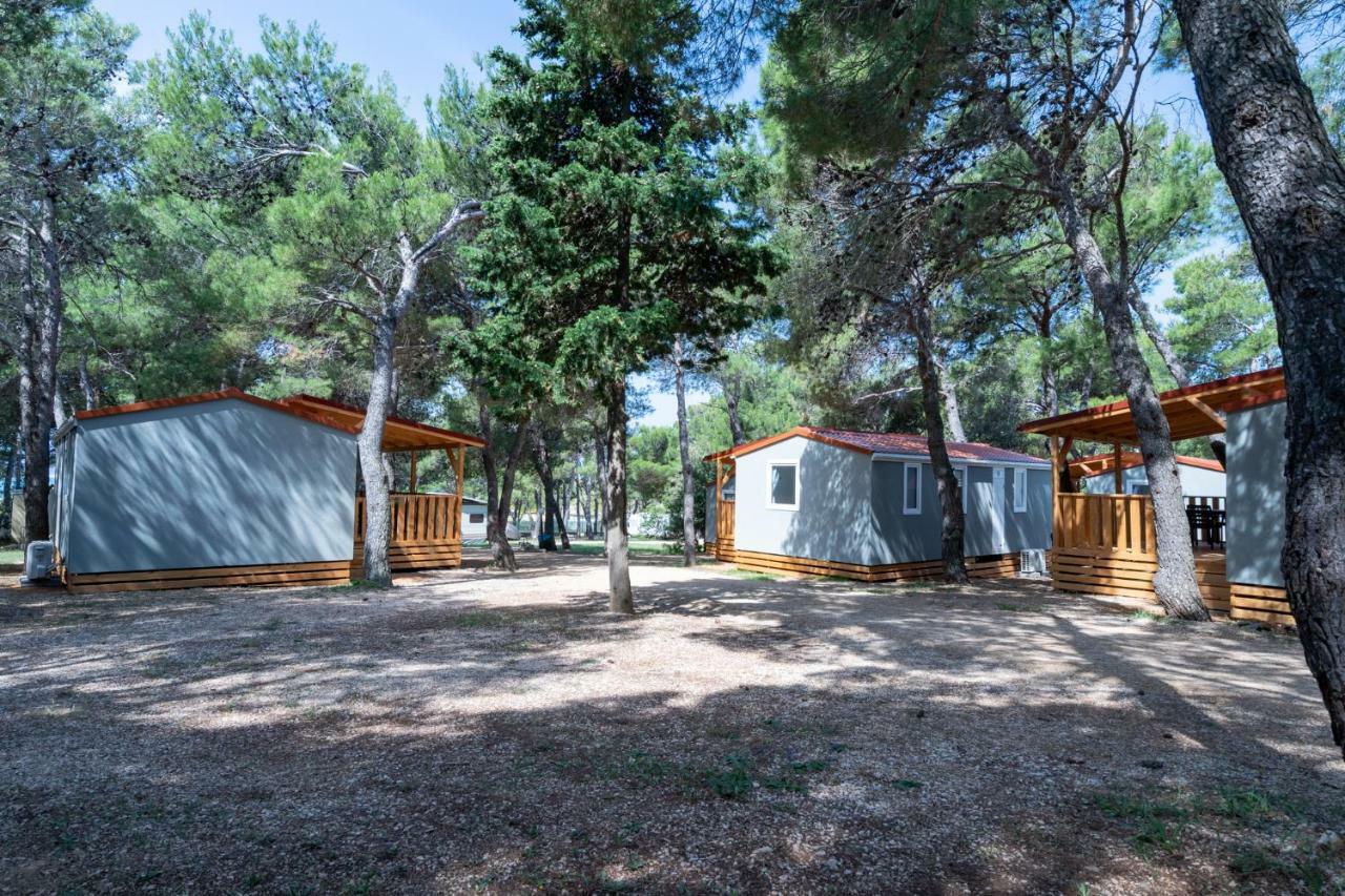 Camp Porat Povljana Exterior photo